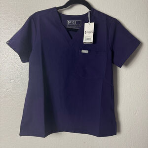 FIGS Petite Purple Catarina One-Pocket Scrub Top size XS